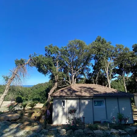 Chalet Les Des Iles