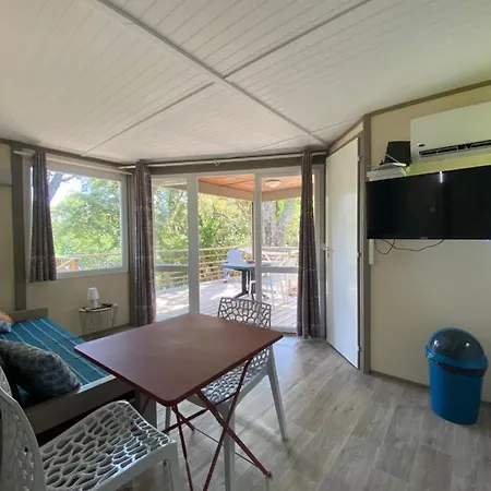 Les Des Iles Domek alpejski Borgo (Corsica)