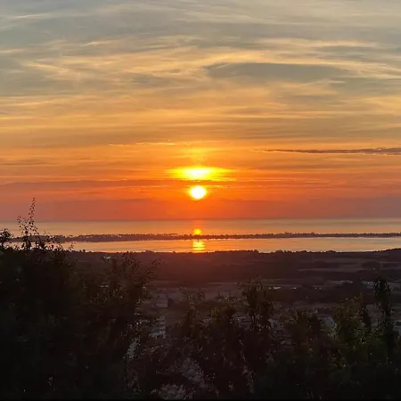 Les Des Iles Borgo (Corsica)